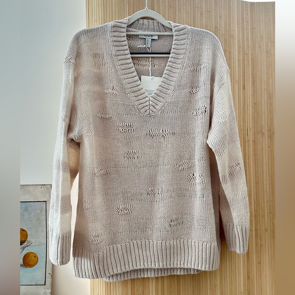 COS V-Neck Sweater - Soft Cream
